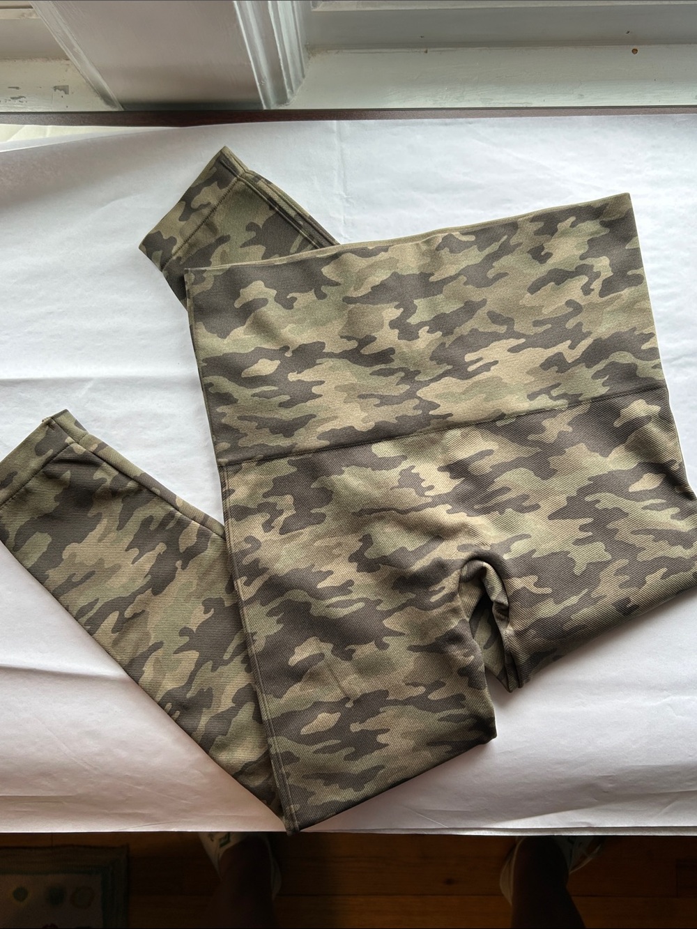 SPANX Camo High-Waist Leggings/Tights